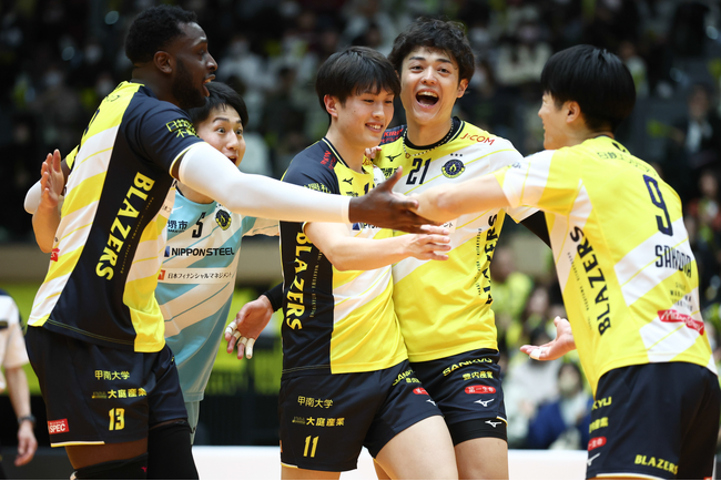 【バレー/Vリーグ】V1男子・日鉄堺BZがファイナルステージ進出確定！V2男子・北海道YSがV2男子初優勝！