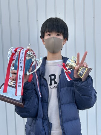 第4回三重県生涯スポーツ協会カップ三重県タイピング選手権大会で、テックプログレスみえ四日市桜教室の弘長航誠君が総合優勝