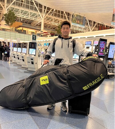 パリオリンピック男子サーフィン日本代表・稲葉玲王オリンピックへ向けてハワイ合宿へ出発