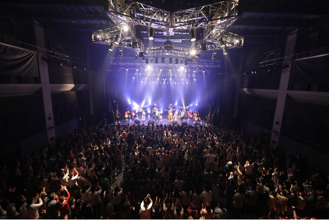 ”音楽を通して沖縄の魅力を発信“　島袋優(BEGIN)ほか、全5組の沖縄出身のアーティストで結成される“一日限りのバンド”によるライブを開催　はいさいFESTA2024音楽祭