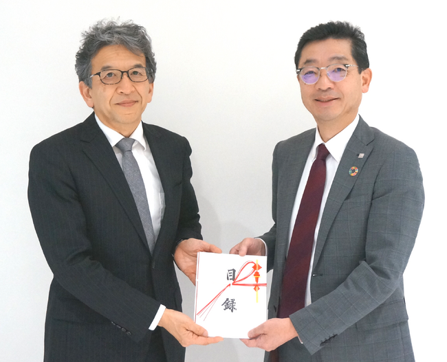 公益財団法人 日本対がん協会へ寄付金を贈呈