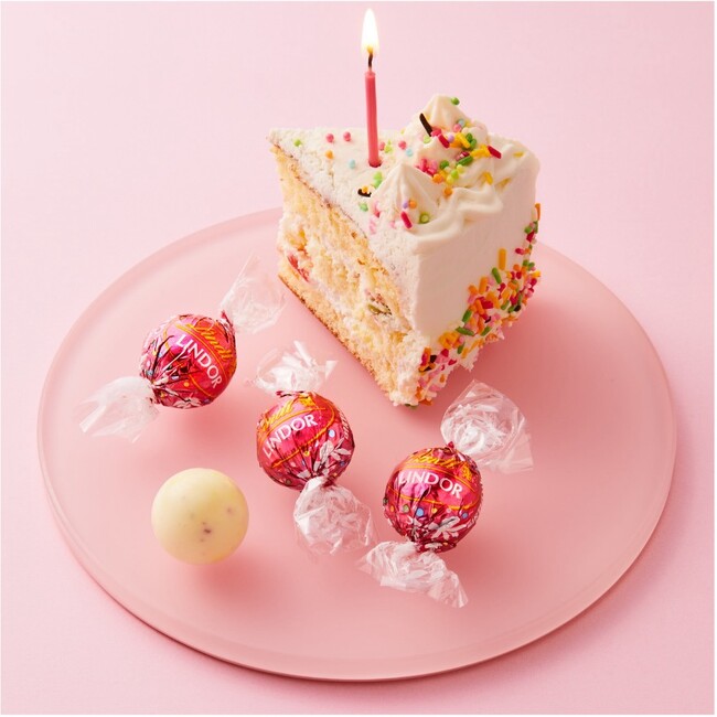 世界中で愛されるリンツのリンドールが生誕75周年！記念フレーバーとして「バースデーケーキ」を販売開始！
