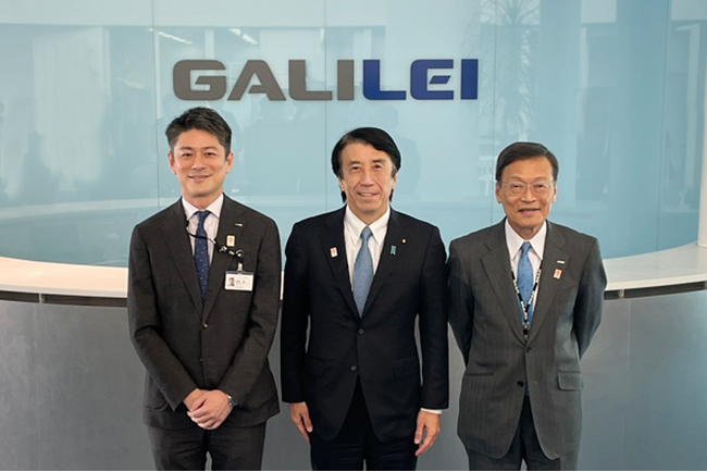 齋藤経済産業大臣がフクシマガリレイ本社MILABを視察