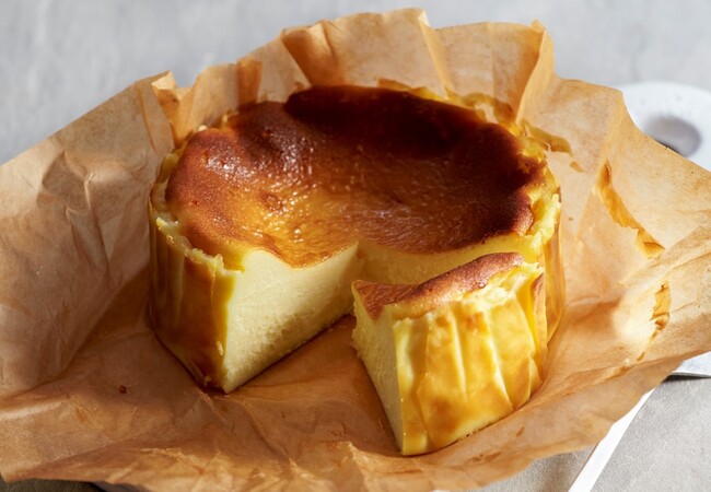 モロゾフ　クリームチーズケーキ発売５５周年記念商品　濃厚でクリーミーな味わいのチーズケーキが新登場