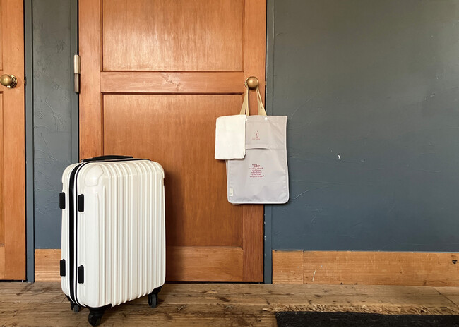 旅のわくわく感を盛り上げ、持ち運びのストレスを解消。トートバッグ専門ブランドROOTOTEが、旅を楽しく快適にする商品を多数リリース