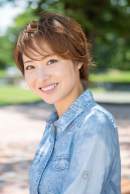 朱紫令真(元宝塚歌劇団星組男役、長野市出身) 朱紫令真(元宝塚歌劇団星組男役、長野市出身)