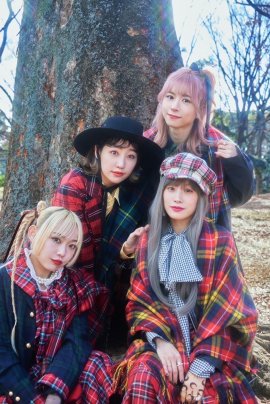 高橋愛さん率いる“GOKI-GENs” 高橋愛さん率いる“GOKI-GENs”