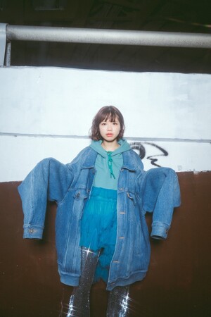asmiがメジャー1stアルバム「リボン」を5月29日(水)にリリースすることが決定！新曲「UTAGE」の先行配信も決定！