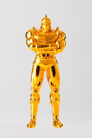 【29体限定！】黄金に輝く「ロビンマスク1/60スケール 純金フィギュア」3/29（金）“キン肉マンの日”に発売開始！