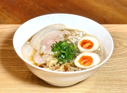 本学の学生が吹田市役所にラーメン店をオープン