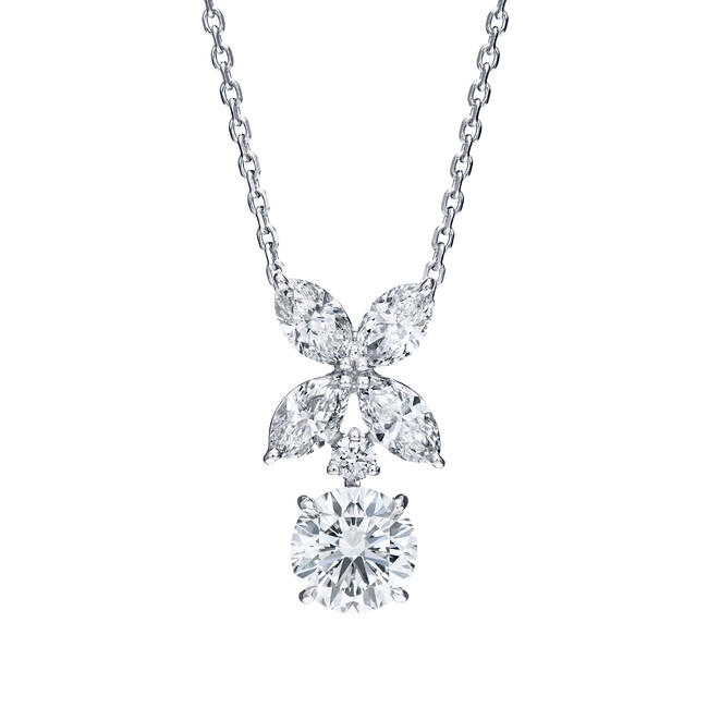 オランダ発「ROYAL ASSCHER（ロイヤル・アッシャー）」が、「ROYAL ASSCHER SIGNATURE CUT COLLECTION」より4種のペンダントを発表