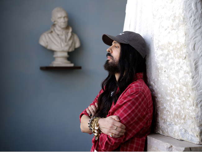 アレッサンドロ・ミケーレ 、メゾン ヴァレンティノのクリエイティブ ディレクターに就任