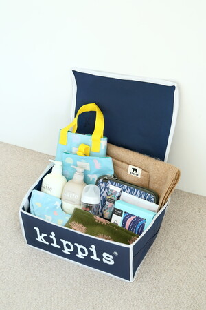 宝島社の北欧デザインブランド「kippis」認定NPO法人フローレンスの活動に参加！新生児家庭に役立つ子育てボックスの配布を実施