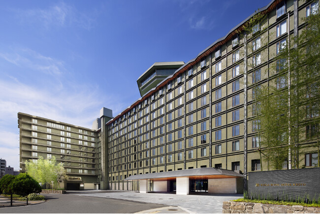 【リーガロイヤルホテル京都】開業55周年記念特別宿泊プラン＜第1弾＞ 【お日にち限定】おひとり5,500円謝恩プラン・スイートルーム55,000円プラン 販売