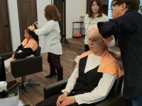 頭髪環境の改善で元気なシニアを応援。関東初、美容室と整骨院の共同開発によるヘッドスパを4月提供開始。