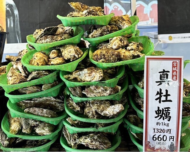 ＜岐阜県各務原市＞ 4/5-5/6の限定出店！約５トンの殻付き牡蠣を特価販売！旬の牡蠣を炭火で楽しむ『牡蠣奉行 アピタ各務原店』