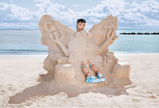 UGG＆COLLINA STRADA 2024春夏コラボレーションがローンチ