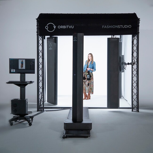 アパレル企業向け大型撮影ボックス「Fashion Studio」を販売開始