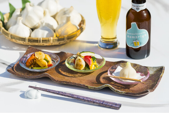 【星野リゾート　青森屋】にんにくが主役のおつまみと青森の地ビールを楽しむイベント「にんにくビアテラス931（キュウサンイチ）」実施｜期間：2024年6月1日～8月31日