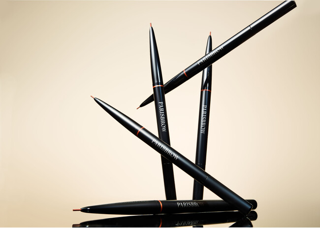 【PARISBROW】累計出荷数100,000本を突破した、ブランド人気No1アイテムの“スリムブロウペンシル”から待望の新色が登場！