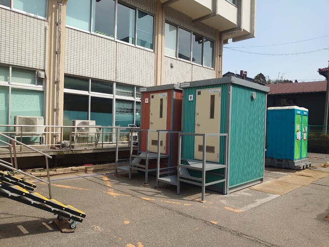 【東洋建設】能登半島地震で被害を受けた地域に快適トイレを設置