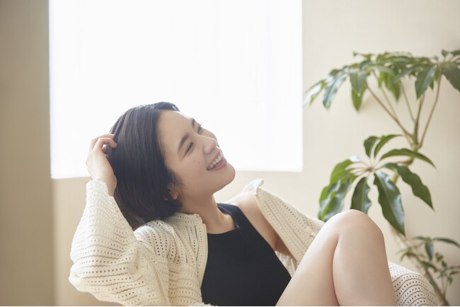 ダイエットコーヒー(※) No.1(*5) の炭コーヒー「C COFFEE」 新ブランドアンバサダーに女優の筧 美和子さんが就任！