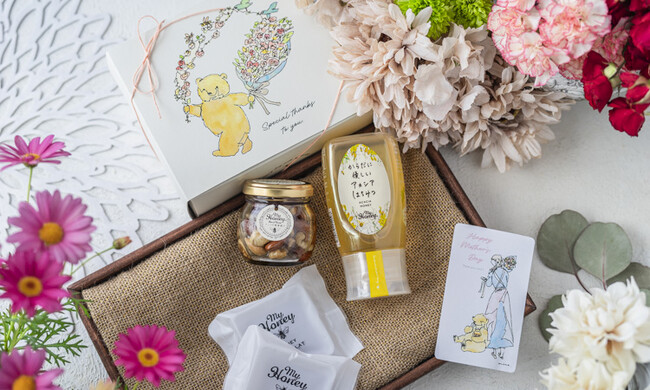 MYHONEYからアカシアはちみつと人気商品をセットにした、母の日限定セットが登場。