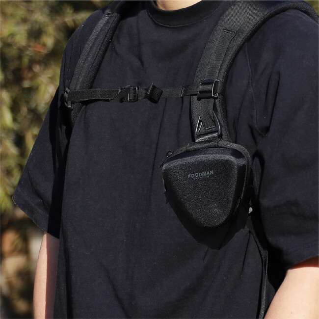 【新商品】全てはおにぎりを持ち運ぶために...！！おにぎりを守り、おにぎりを運び、おにぎりを食べるための、肩に掛けられるおにぎりケースが新登場。
