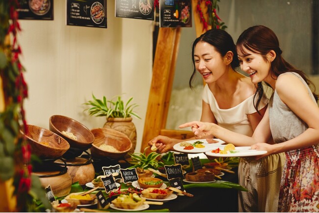 【星野リゾート リゾナーレグアム】辛さ満載のグアムならではのBBQを楽しむ「ピリカラBBQサマーフェス」を開催｜期間：2024年7月20日～9月30日