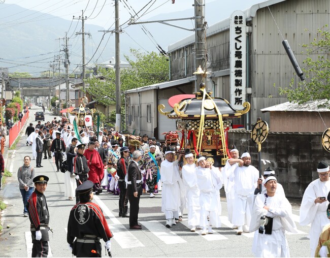 宇美八幡宮『子安大祭』の「御神幸」（町指定民俗文化財）が6年ぶりに開催されます