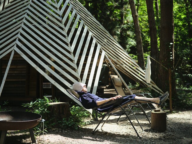 本格フィンランド式サウナ、山梨・小淵沢〈FOLKWOOD SAUNA〉が、日本で希少性の高いサウナストーブ「Narvi Velvet」を導入。