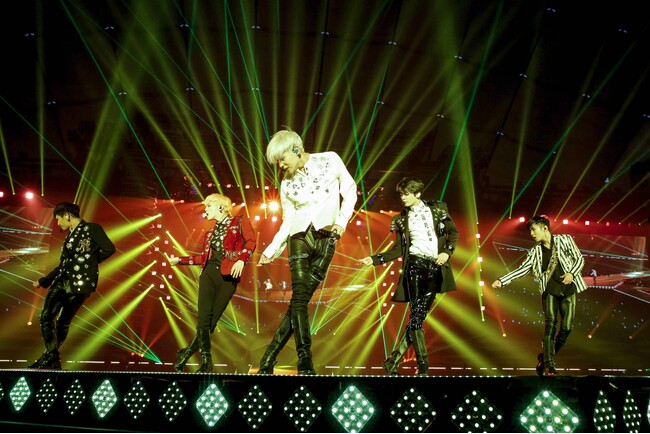 ＜SHINee’s Back to TOKYO DOME!!＞WOWOWでの4月・5月番組放送日が確定＆最新の東京ドーム公演もリピート放送・配信！メンバー直筆サイン入りグッズのプレゼント内容も決定！