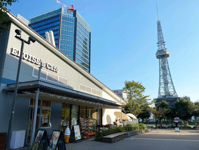 【エロイーズカフェ名古屋店】テラス席がリニューアル！お花見にも最適な空間に｜栄・久屋大通公園