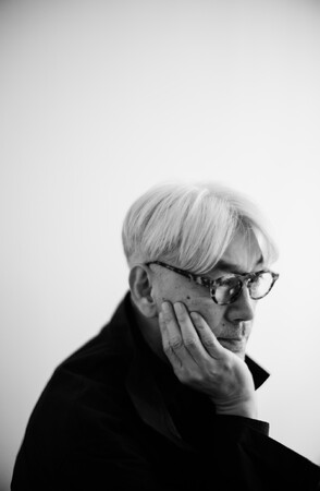 感動の声止まず。自伝『ぼくはあと何回、満月を見るだろう』（新潮社刊）のため坂本龍一氏が語った肉声記録が、NHKスペシャル「Last Days 坂本龍一 最期の日々」で公開されました。