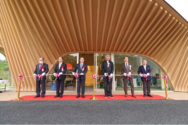 社会貢献活動の一環として寄付。児童養護施設「東紀州こどもの園」開所式が開催