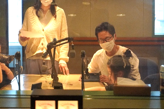 お子さまの声で交通安全メッセージを伝えるラジオCMを制作