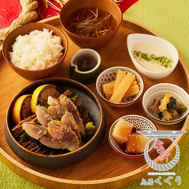 4/2～ランチ営業開始！平日限定「名物ごま鯖御膳」など和食御膳や「豪華海鮮丼」を提供【鳥居くぐり 池袋店】