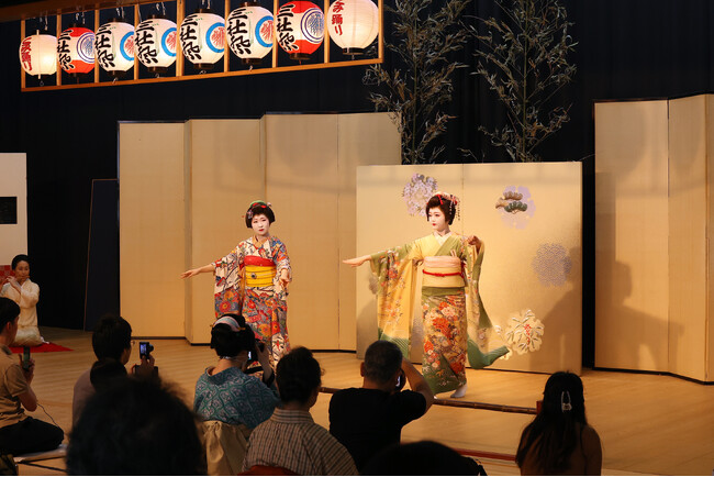 三社祭の土日は浅草見番へ!芸者衆の踊りが見られるチャンス