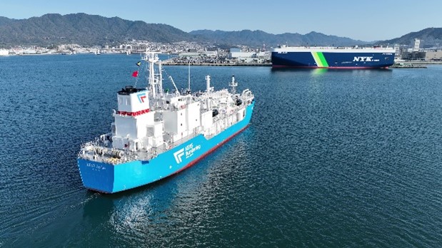 「KEYS Azalea」が、西日本地域初のShip to ShipによるＬＮＧバンカリングを 実施しました
