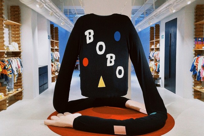 スペイン発ブランド「BOBO CHOSES（ボボ ショーズ）」が、バルセロナの中心部に新たに旗艦店をオープンいたしました