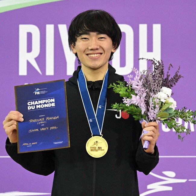 【フェンシング】男子フルーレ ジュニア世界選手権(サウジアラビア/リヤド)で福田亮介が金メダル獲得！