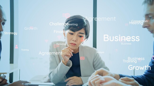 100人の男女に聞いた「TOEICを受ける目的」のアンケート結果。英語能力の客観的な証明が1位に。