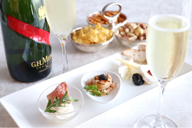 金曜の夜はホテルでシャンパンのフリーフロー！「Champagne Night」 4月19日よりスタート