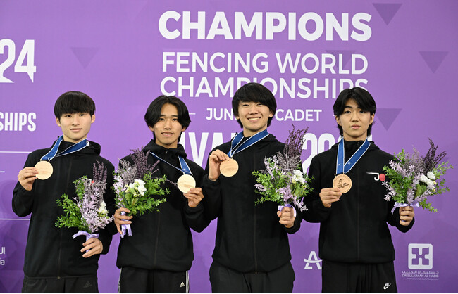【フェンシング】2024ジュニア世界選手権（サウジアラビア／リヤド）男子フルーレ団体で日本チームが銅メダル獲得！