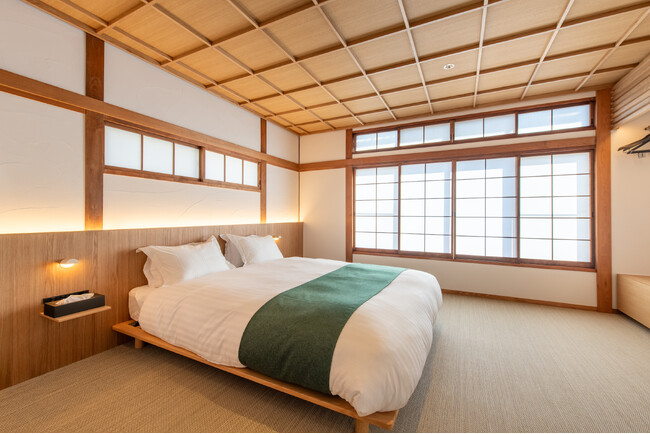 【NEW OPEN！】耐震補強専門会社が古民家を耐震補強リノベーションし、宿泊施設「和モダン一棟貸切宿-東sui京-」を新規開業