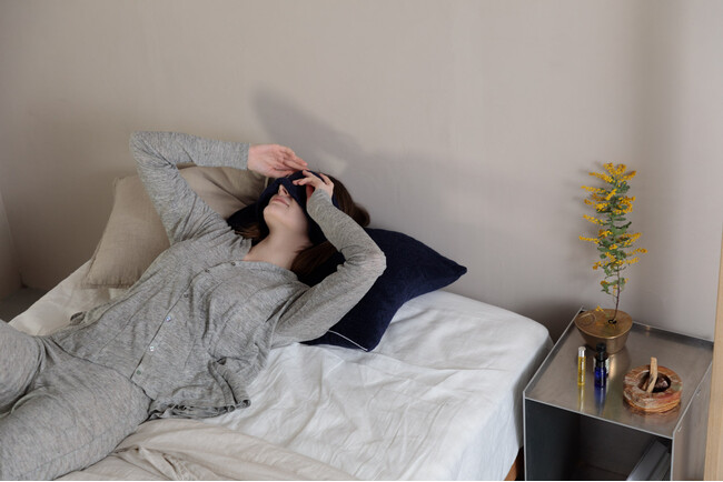 ウェルネスをファッションに。《re:i not plus minus》から「着るCBD」リラクシングウェアが春夏限定発売