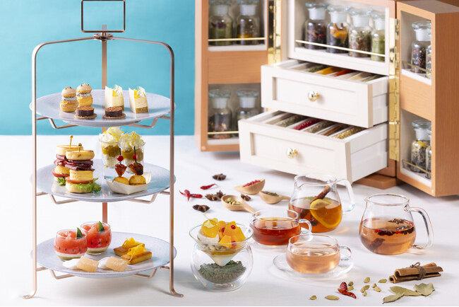 【OMO7大阪 by 星野リゾート】大阪の薬文化から着想を得た「スパイスアフタヌーンティー」提供｜期間：2024年6月1日～8月31日