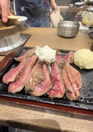 デリバリーFCでも大人気の「肉と米 ハジメ」回転数10回転以上の人気店がFC加盟募集をスタート！