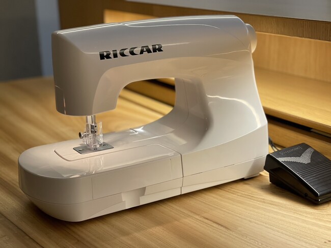 RICCAR(リッカー)ミシン復活第一弾・糸のいらない不思議なミシン『ニードルパンチミシン』をMakuake(マクアケ)にて先行予約販売開始！