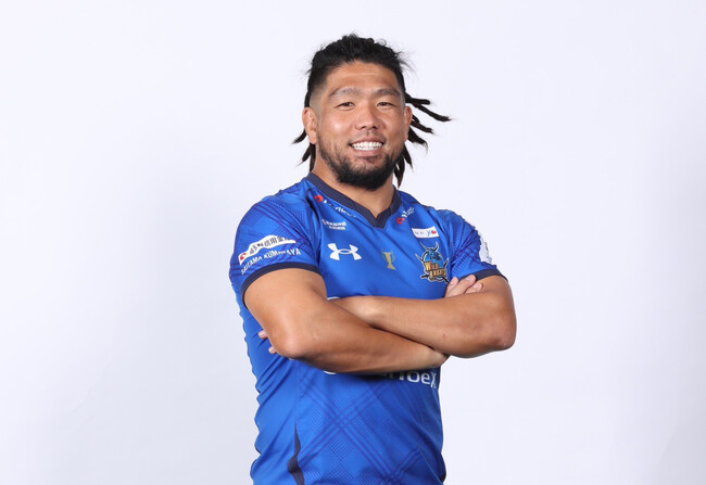 長年にわたりラグビー界を牽引した、堀江翔太選手引退を記念した、AO Coolers×堀江翔太 引退記念限定ソフトクーラーを数量限定発売いたします。